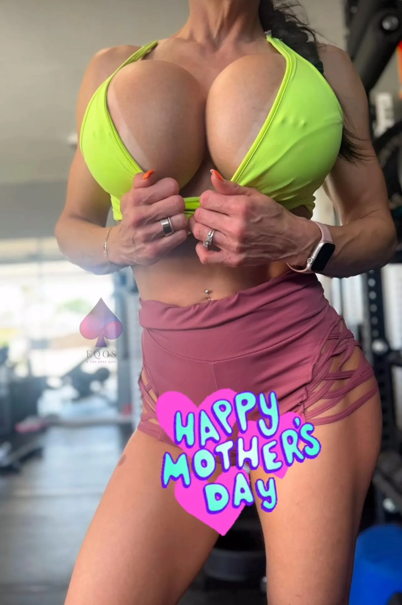 Happy Mother’s Day from your favorite MILF!! 25% OFF Fansly!!