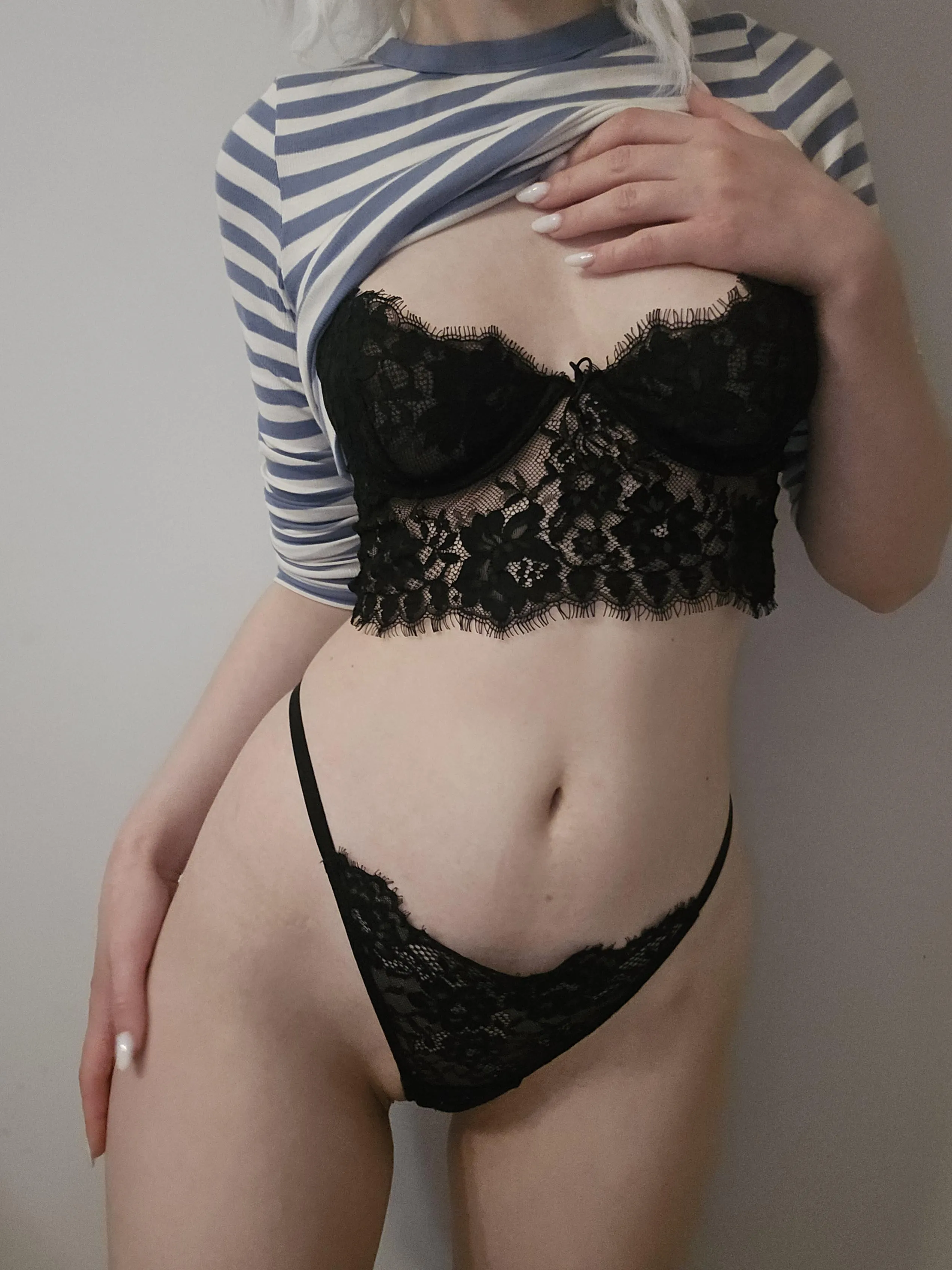 If I sat on your lap right now, what would you do? Rate me