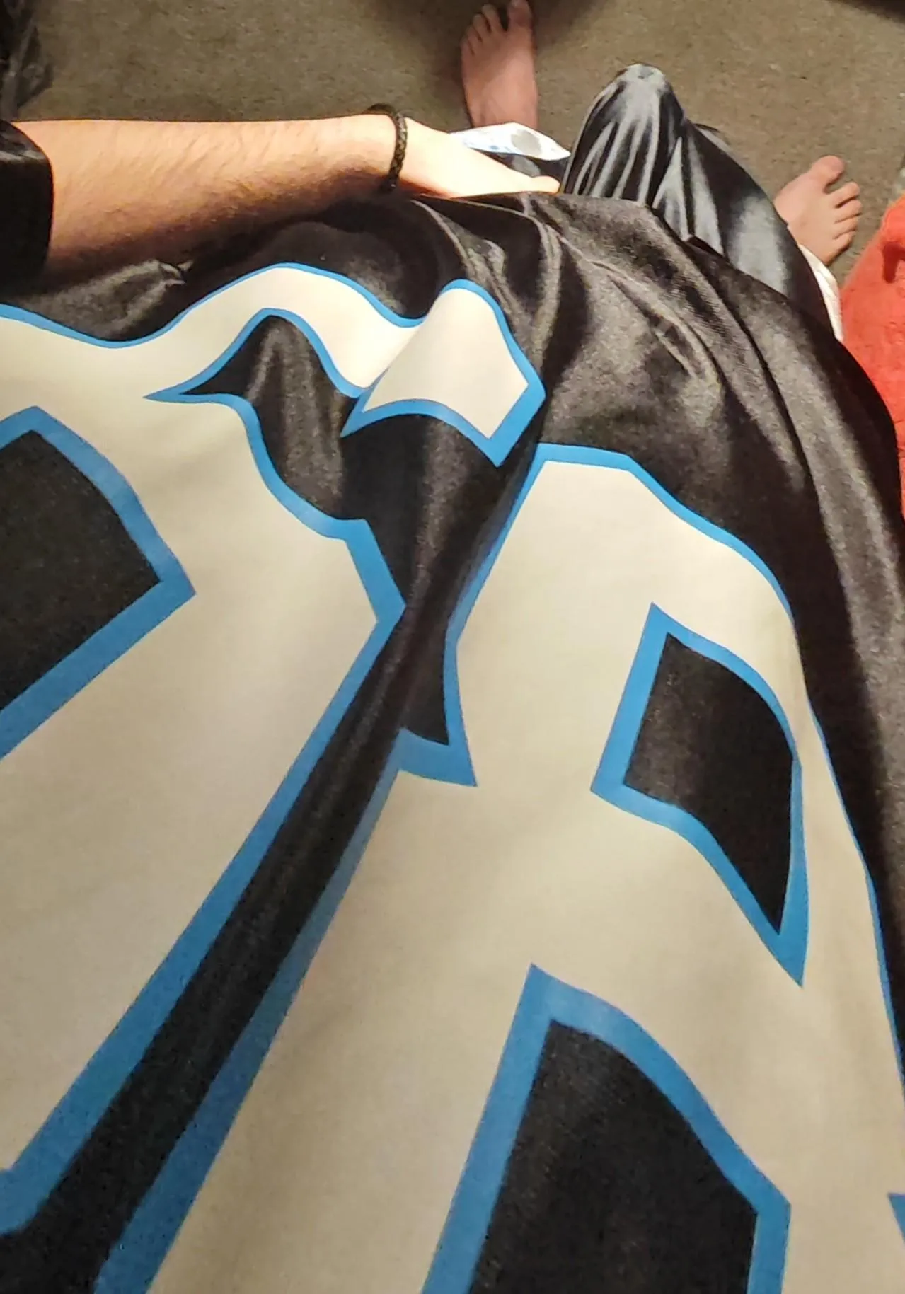 Anyone in here into silky shiny gear?