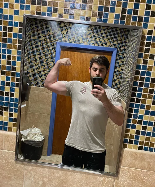 Come get a whiff, they’re nice and sweaty 😏