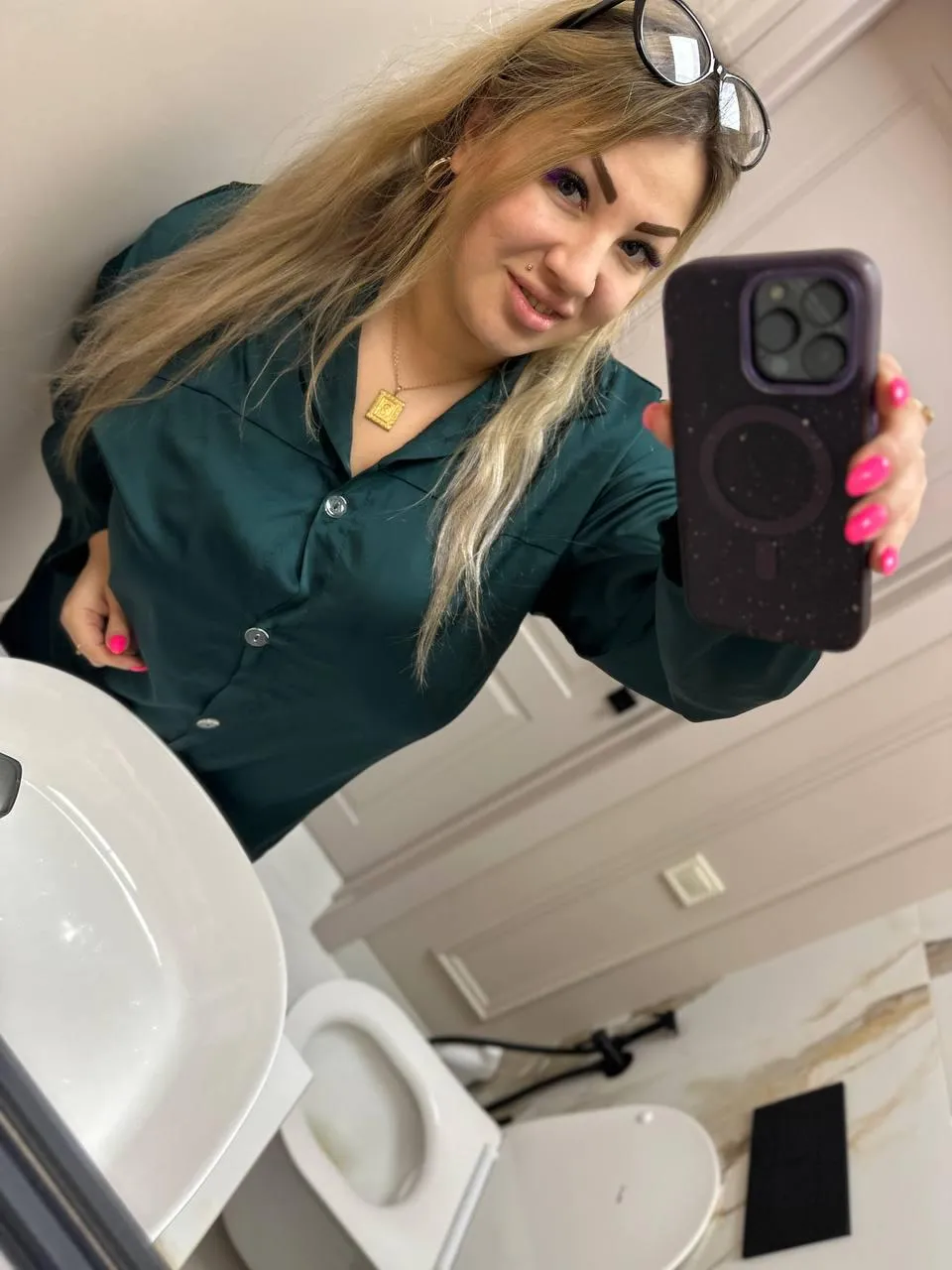 Do I look good in green?