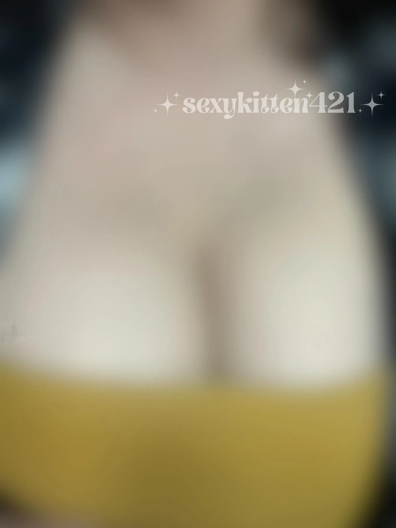 If you sent as much as you’re squinting you’d be worthy of the clear photo✨