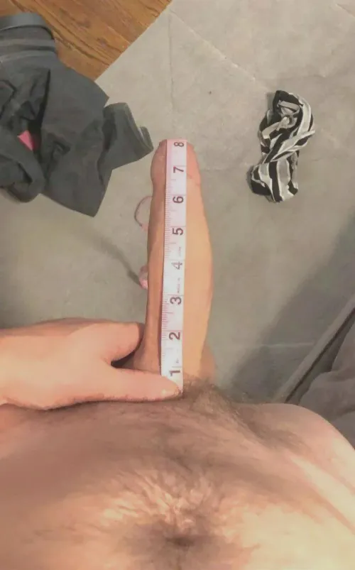 Who wants to see thier wife cum on this or my tongue