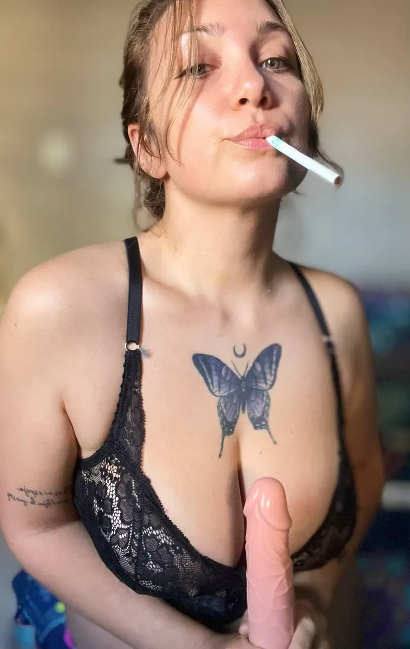 Let's smoke the whole pack tonight🔥