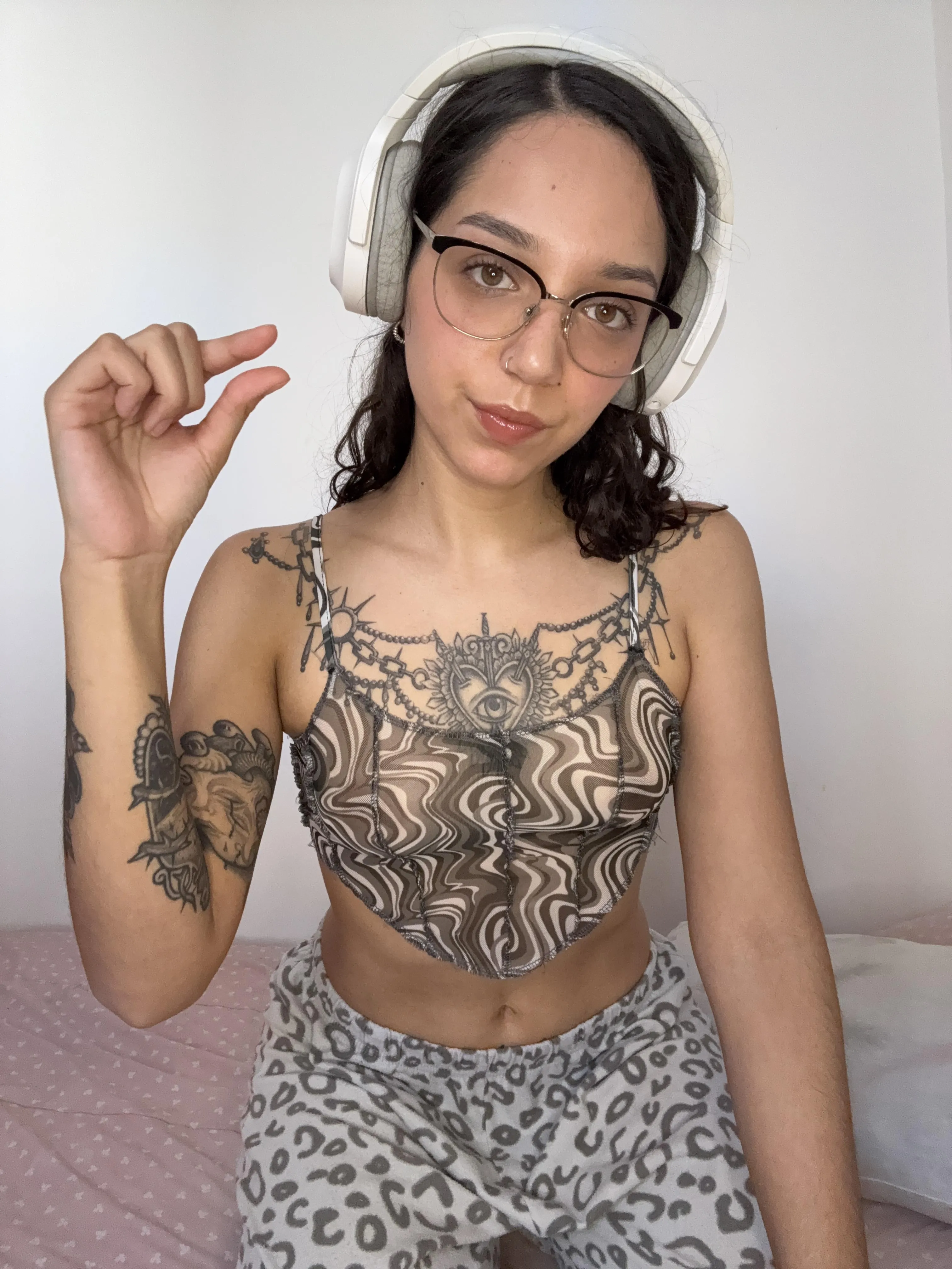 You should be ashamed to be a male with this size, what an embarrassment.