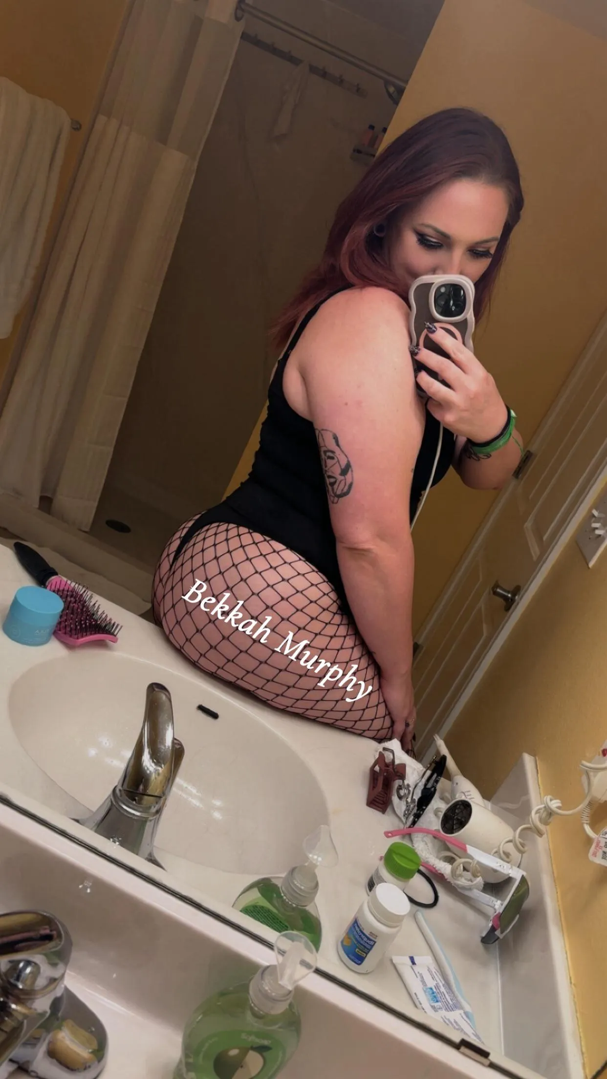 I just wanna play. 💋💋