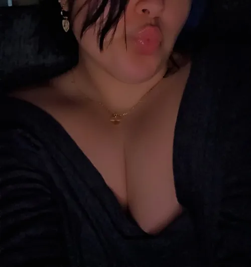 I love my gold jewelry