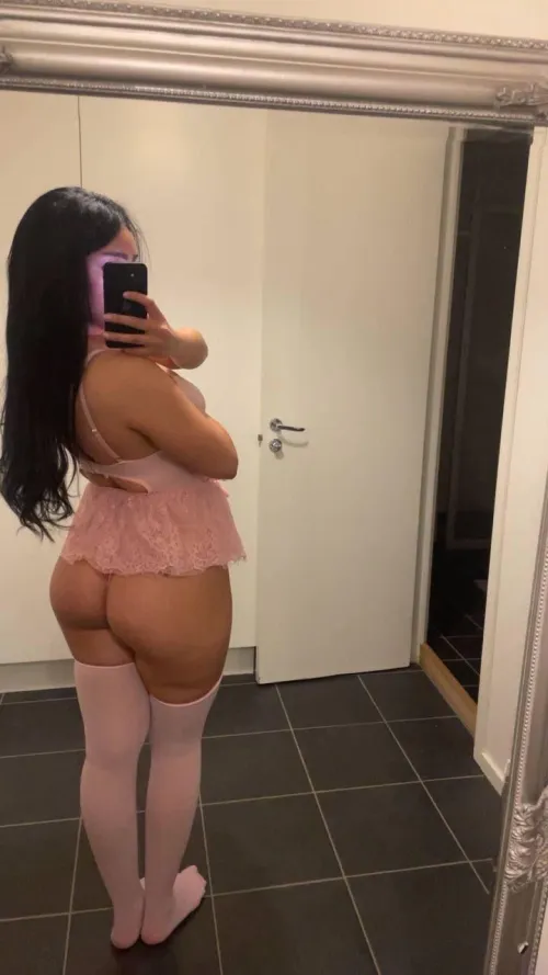 I’m feeling so needy for a dick now