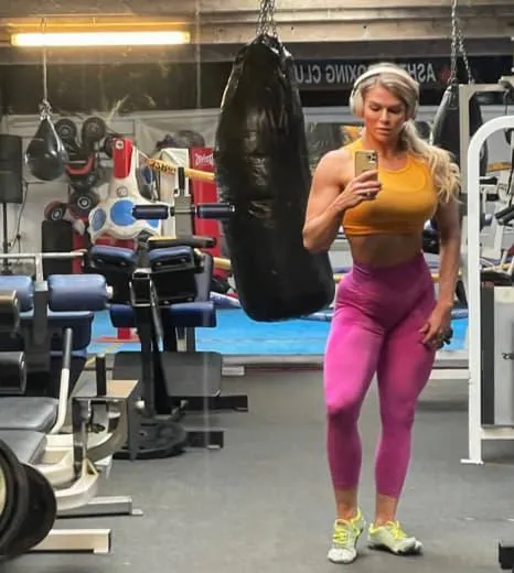 Loving how my fit sexy body looks.