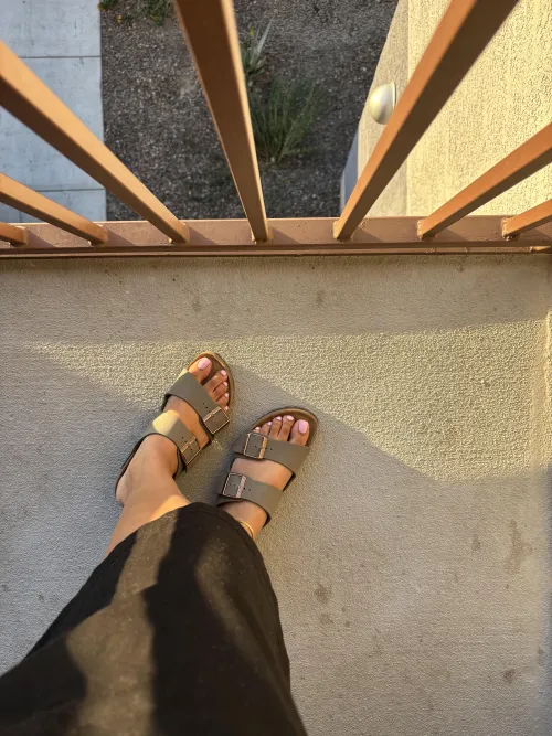 Your favorite toes in your favorite shoes