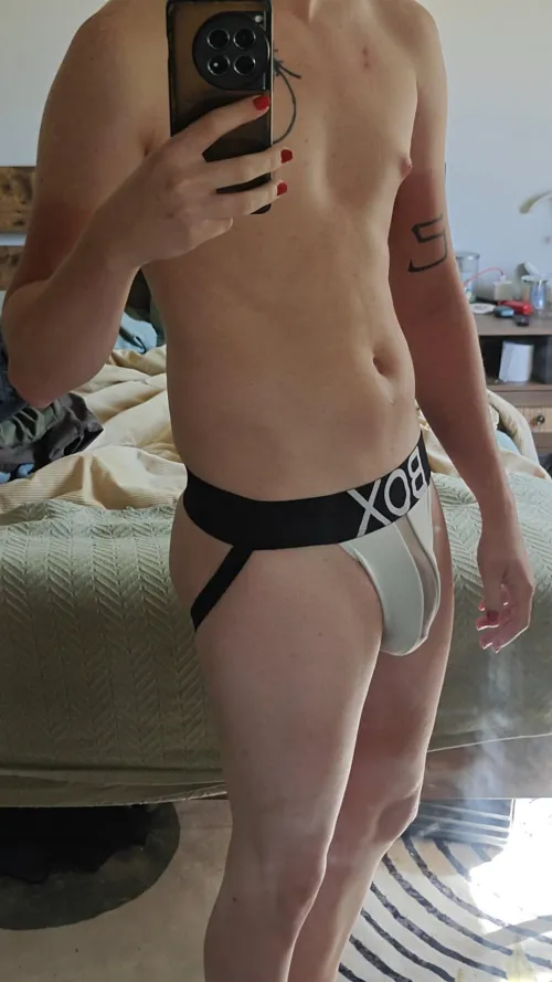 Where can I apply for a houseboy position?