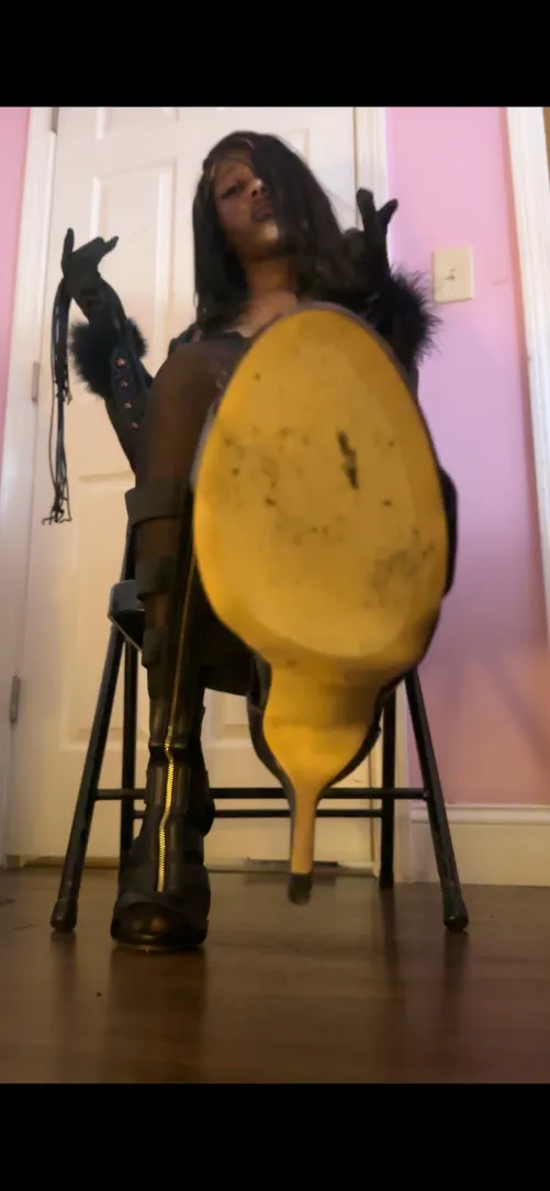 You’d never publicly admit, but deep down you’re beneath black women. I find your secret amusing, pet.