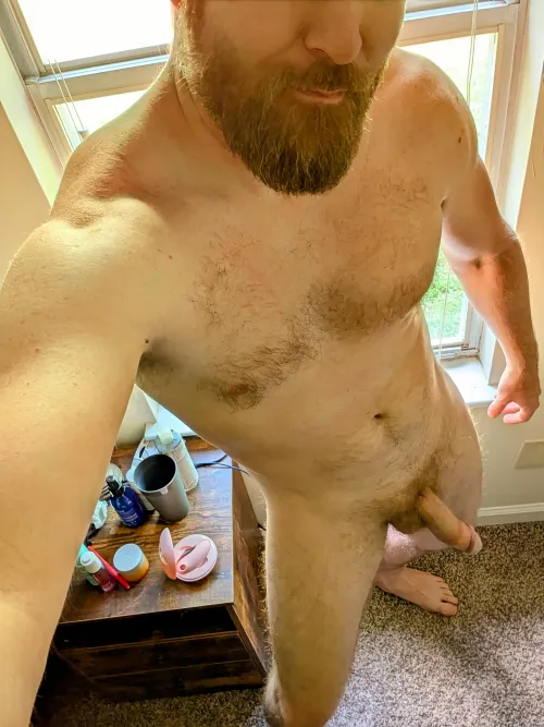 40 [M4F] - Gonna mow, but really wanna plow you.