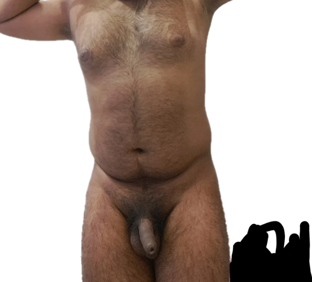 An Indian here, slowly getting used to nudity.