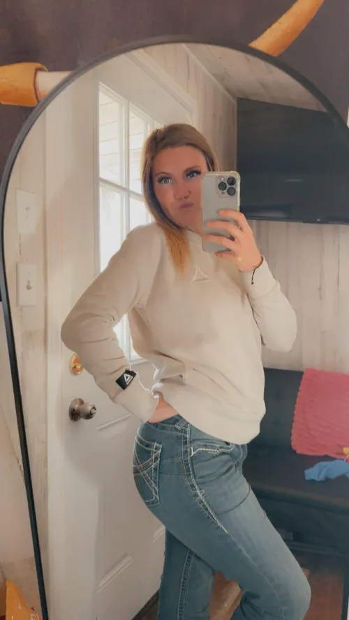 Can i come to your room while your wife is sleeping?