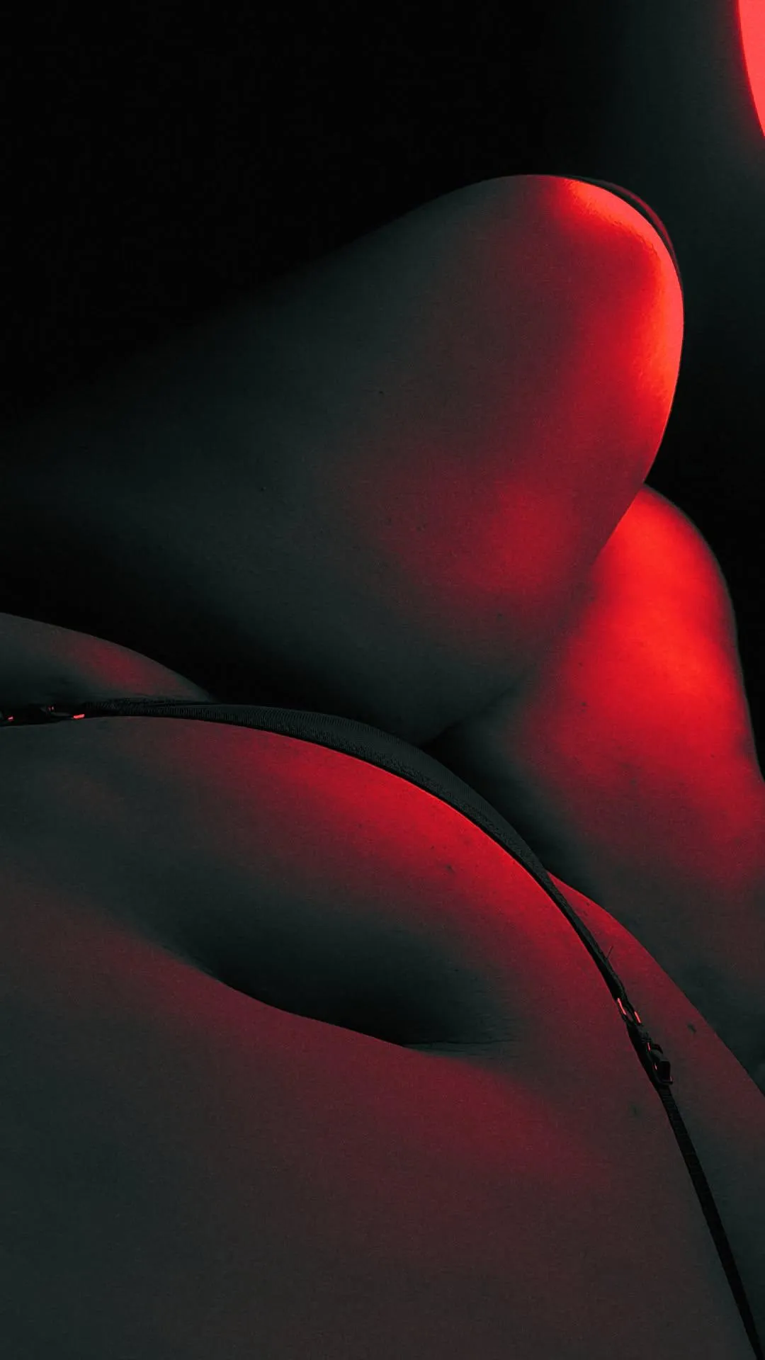 Do you like chubby girls? I like them older🤤🔥