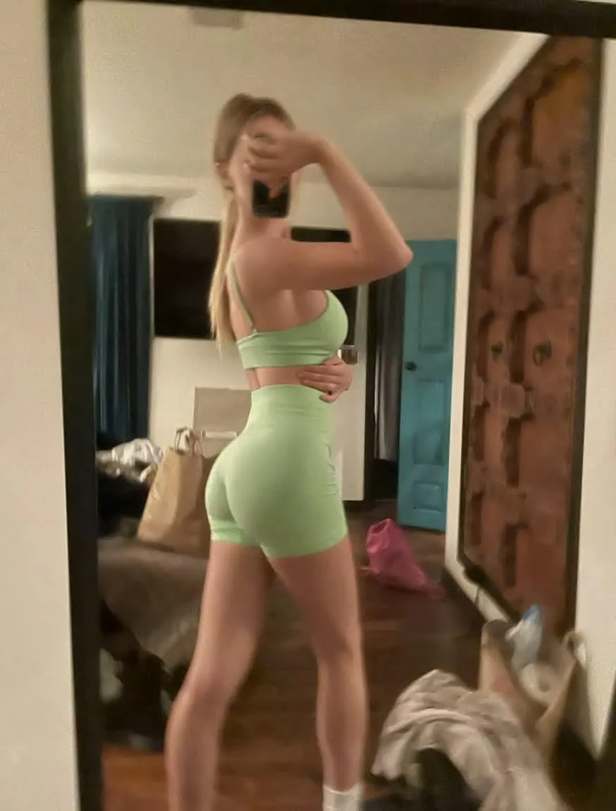 Does this pair looks good to me?