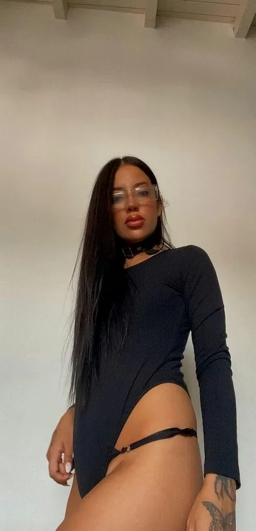 i can be sweet, sexy, smart, and sophisticated — all in one