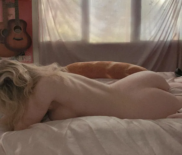 I hear the secrets that you keep