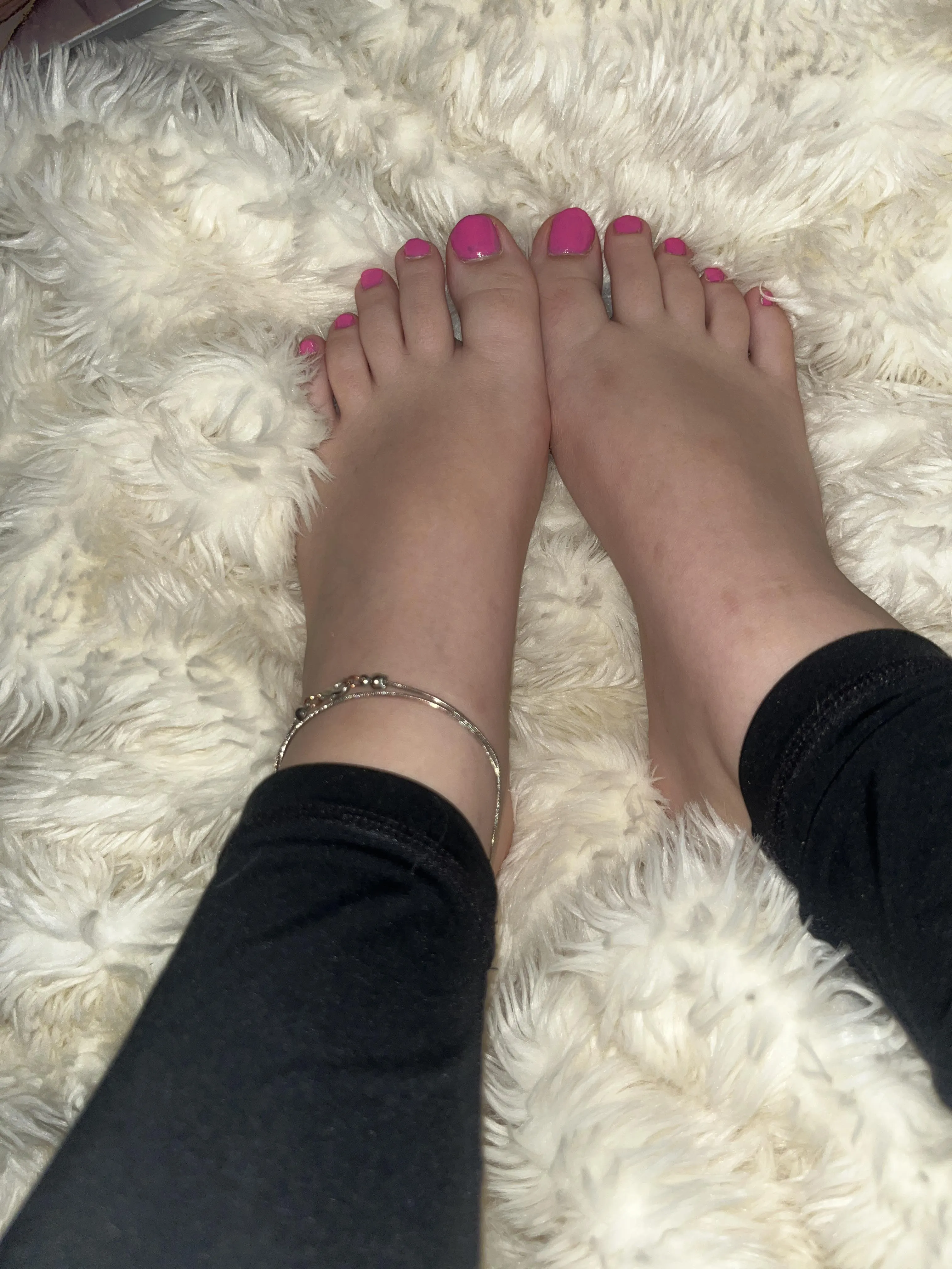 I love having fun with my soles😩