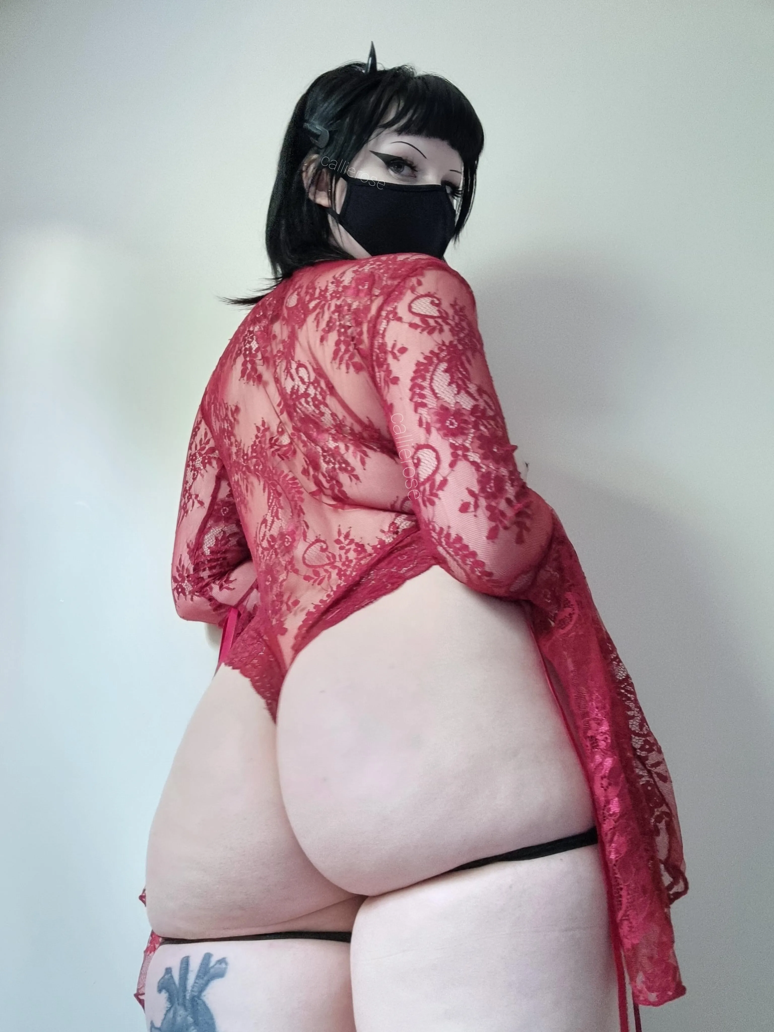 If I was your roommate, would you fuck me?