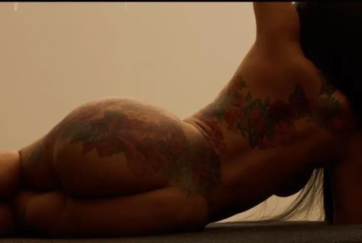 Let’s worship cardi b