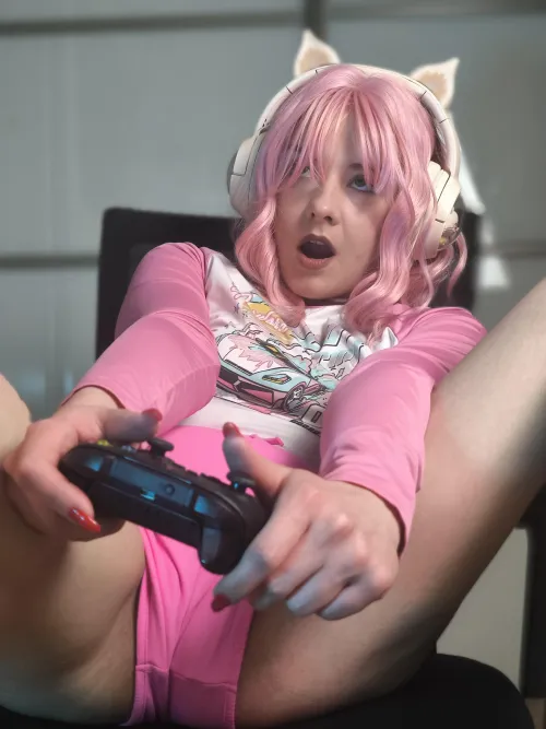 Losing makes me needy… guess I’ll have to beg for a reward.