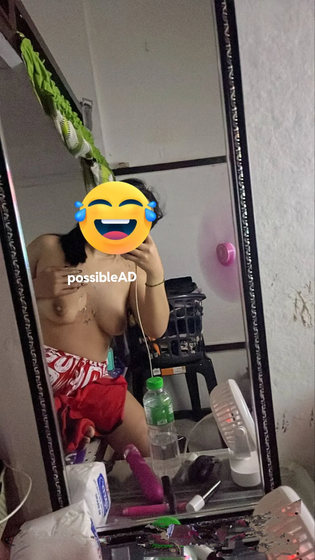 M31F25 Who wants to hang out with us later? 35yrs old above..