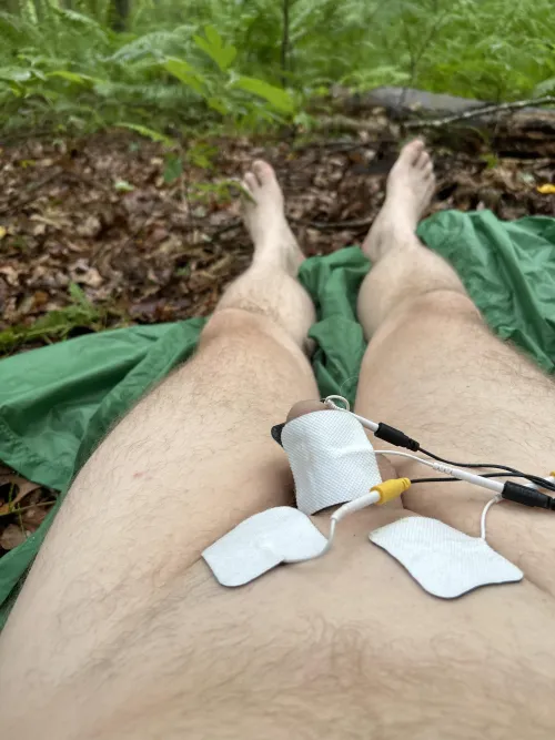 Submissive wanker into being used. Let’s party.  I’ll be your popper pig. hotel room in newington at the motel tonight and on 5/10 at 12 noon. Want the room number and motel ? Dm me with an offer