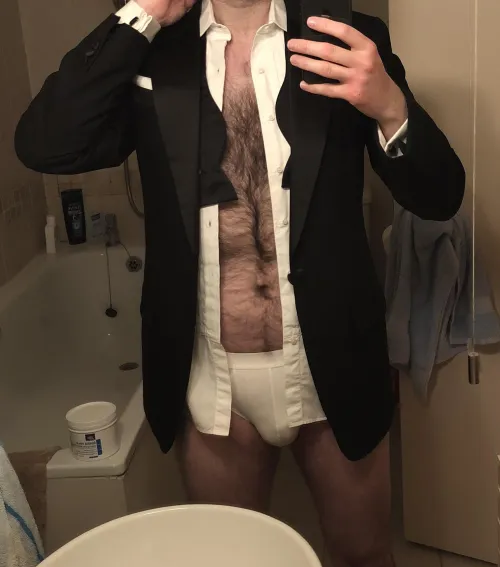 There’s plenty of suit porn out there, but so little tuxedo porn. That disappoints me. I suppose I’ll have to make my own!