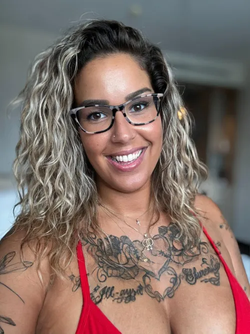 Would u breed this bored mom F40