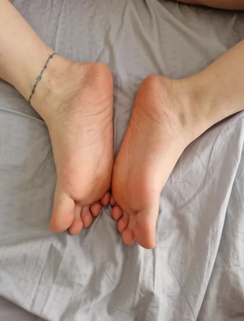 Σχολιαστε και θα σας στείλω δωράκι στο τσατ 💋