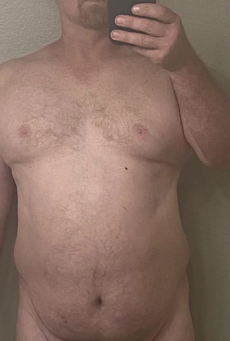 53 chubby 6ft 1 white male