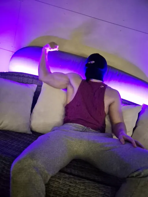 How much you wanna give em a squeez?