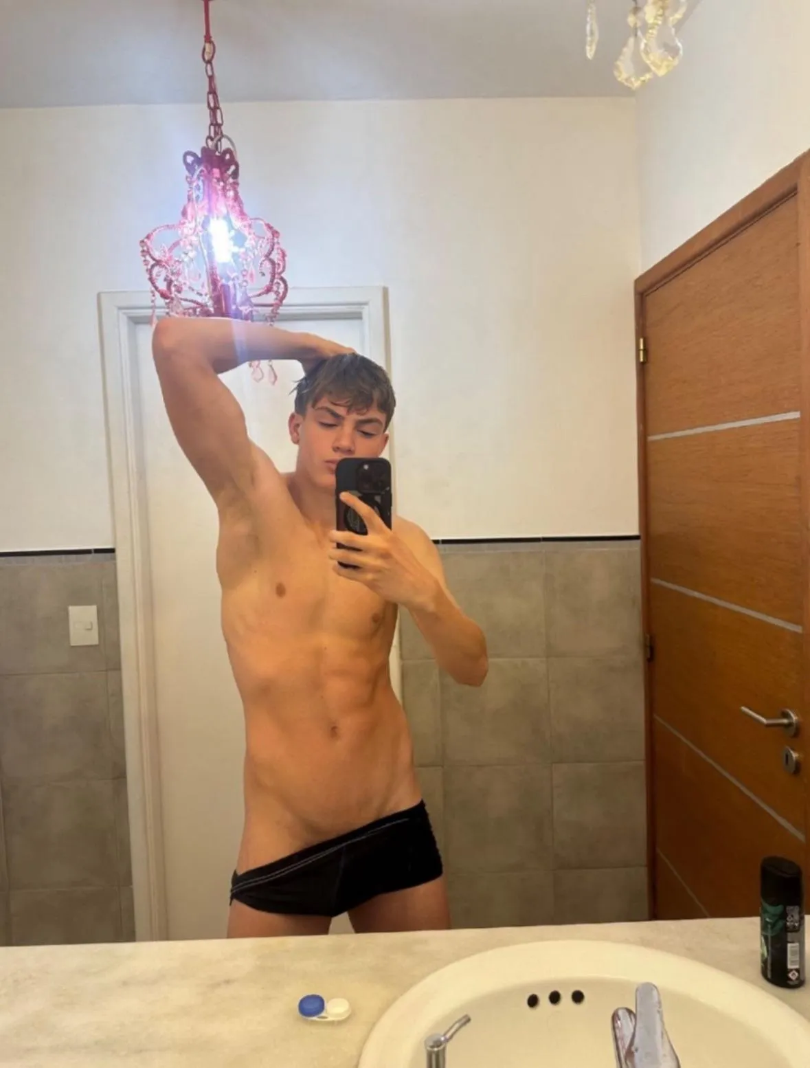 18 twink armpits💪