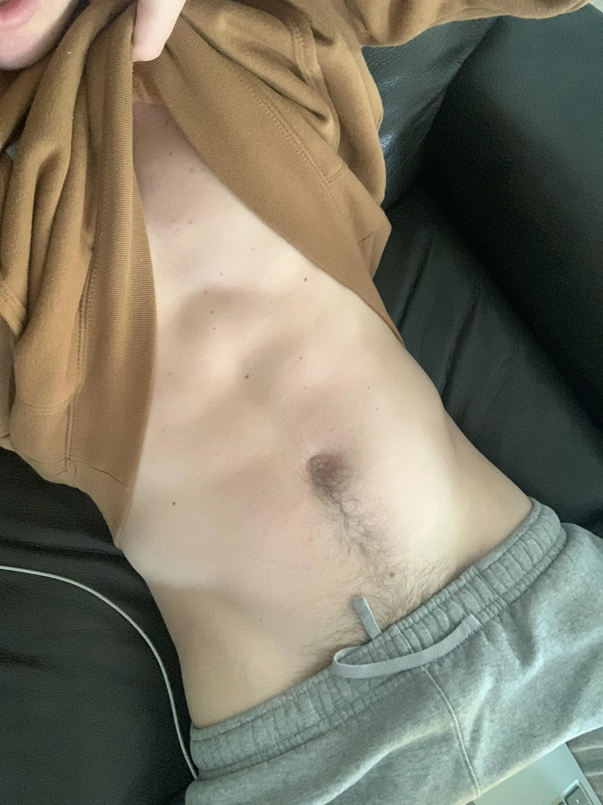 [20] work from home vibes