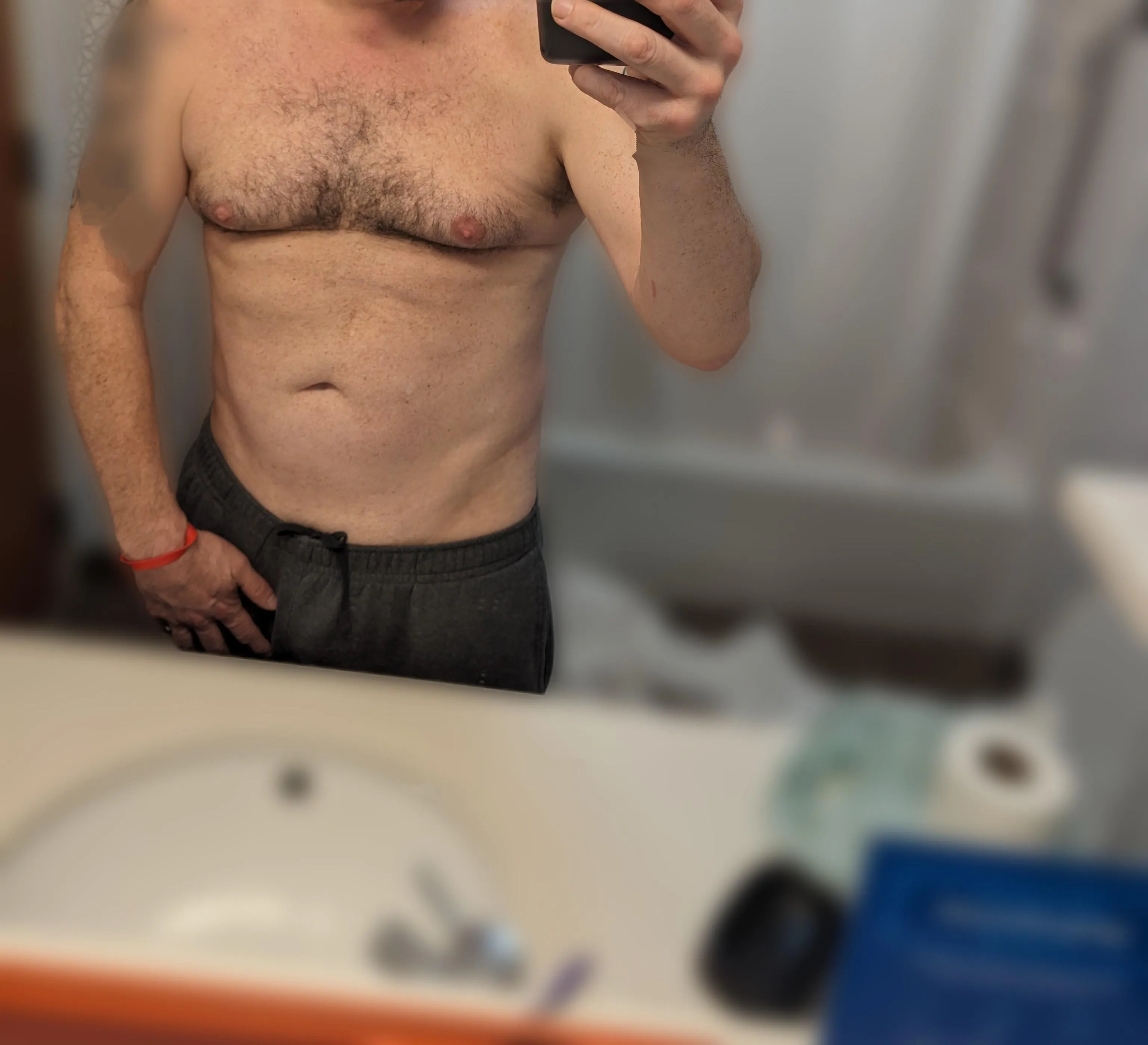 40m 6ft3 240 7in BWC single, handsome, and looking for that special lady that wants to come over and hang out. It does not have to be about sex. Thats up to you. You can be single, or a married hotwife. I am free and available and very orally talented. I