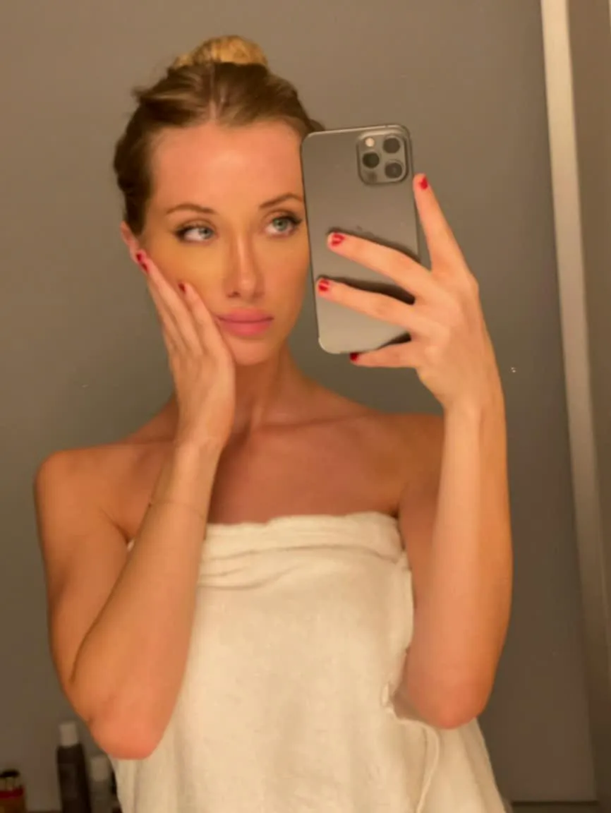 Can you remove my towel?