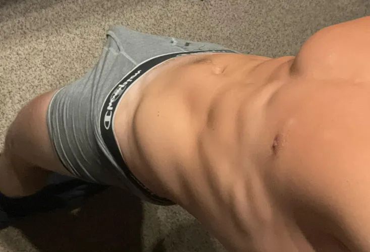 If u got a smooth ass make me smell it, sc: nahw02