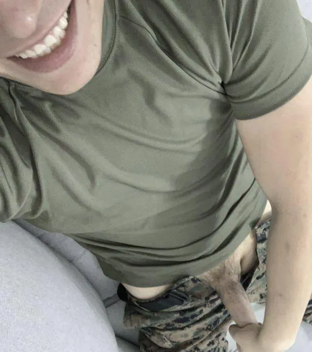 Military guy here wants to have fun ;) 18+ only