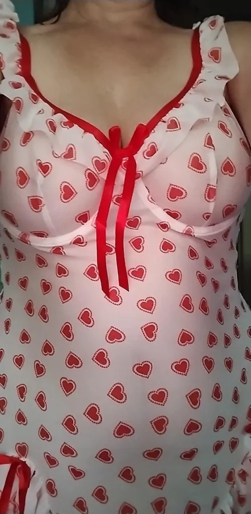 My cousin received this today only problem it's from my wife