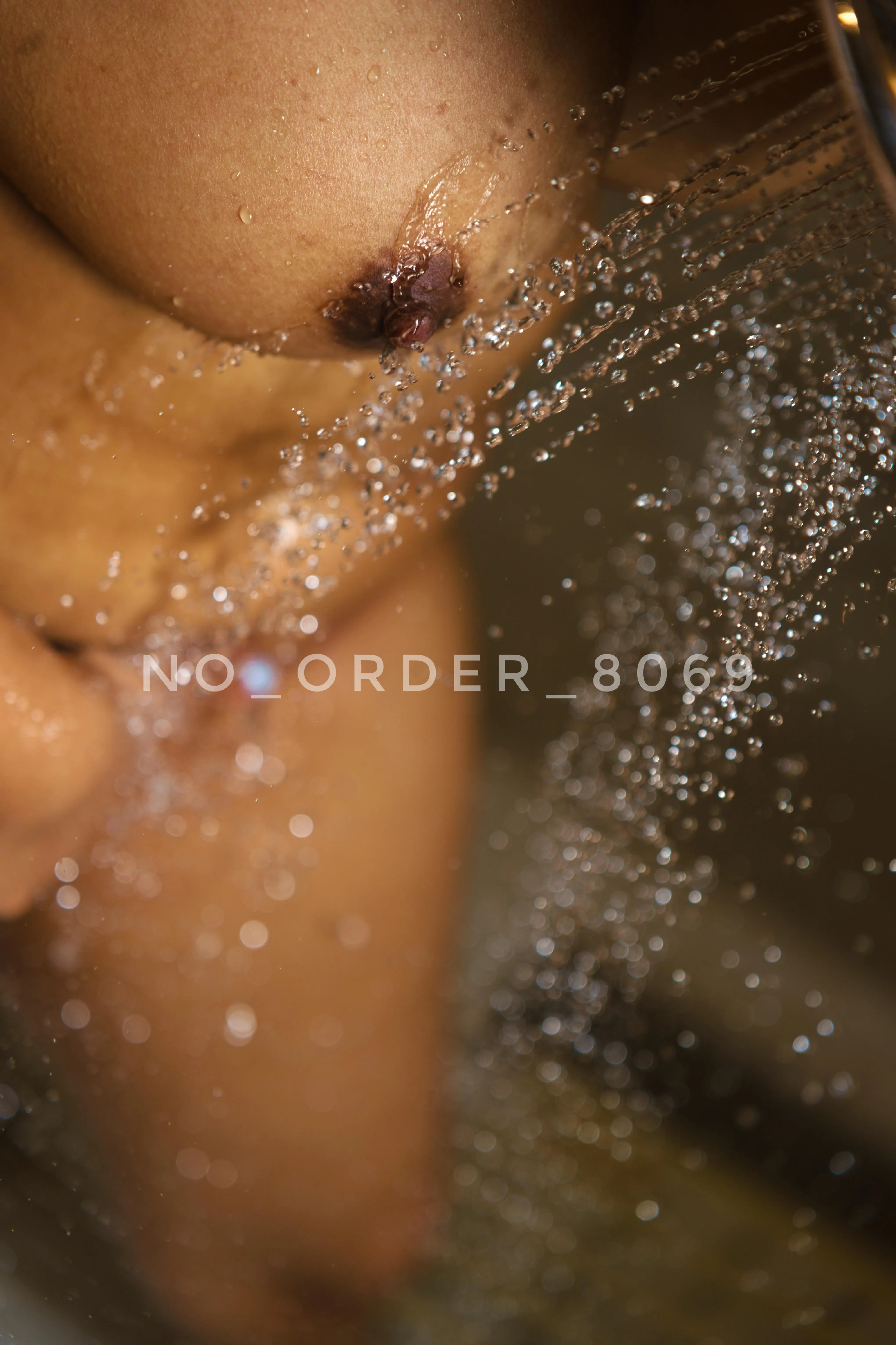 Only a Tit Bit Wet 🙈 (hotwife)