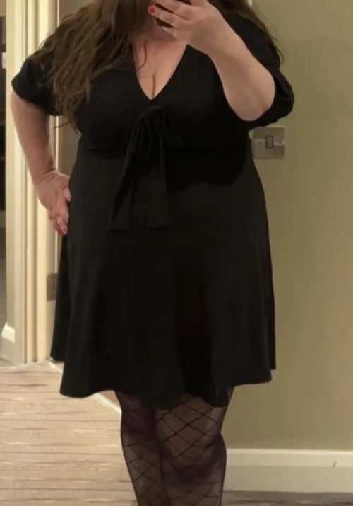 We going out or staying in ?