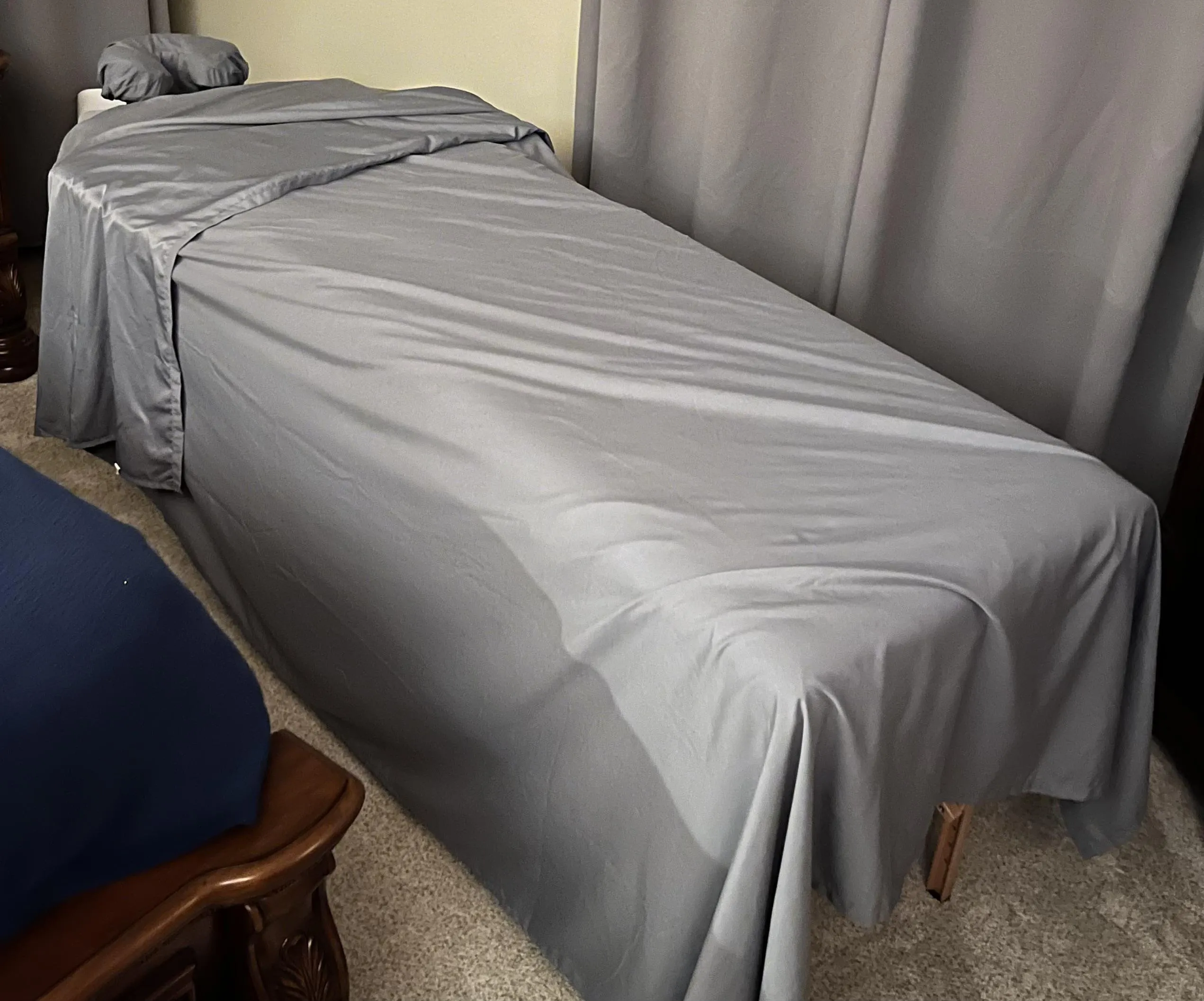 49 [M4MF] Delaware - relaxing massage turned erotic for her as you sit restrained to watch