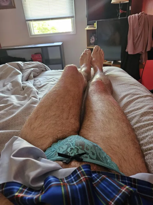 A little holiday relaxing and hopefully some fun. 😈😘