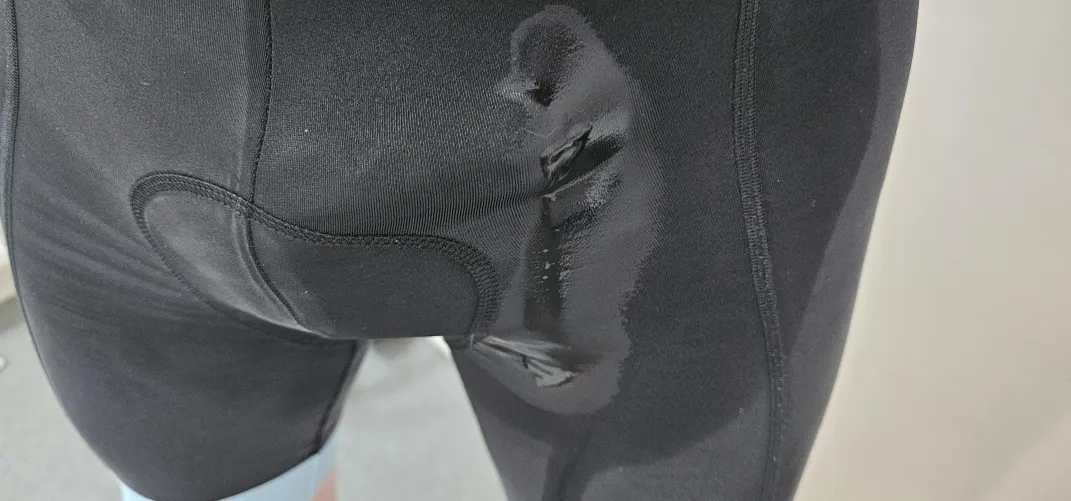 A little lycra wetting