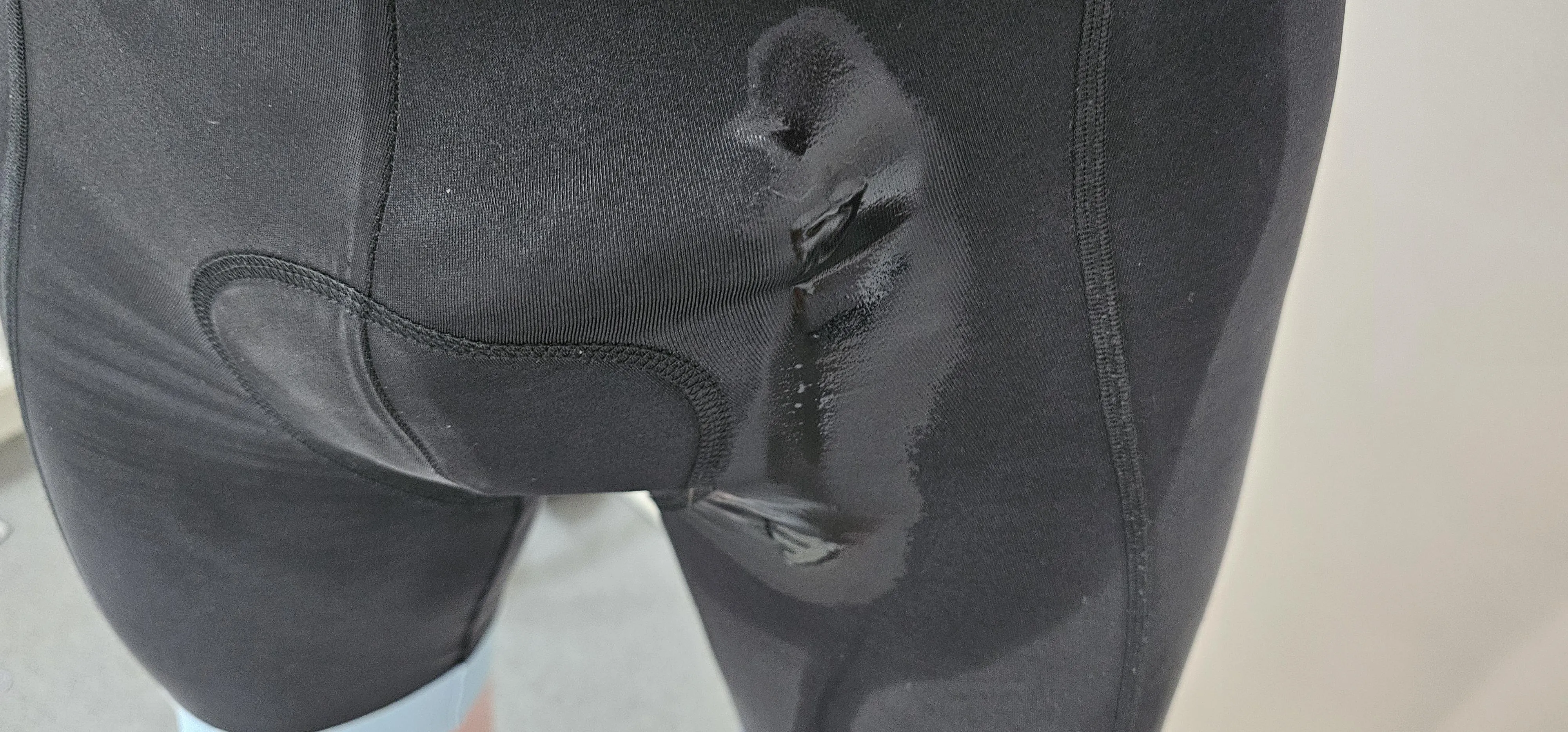 A little lycra wetting