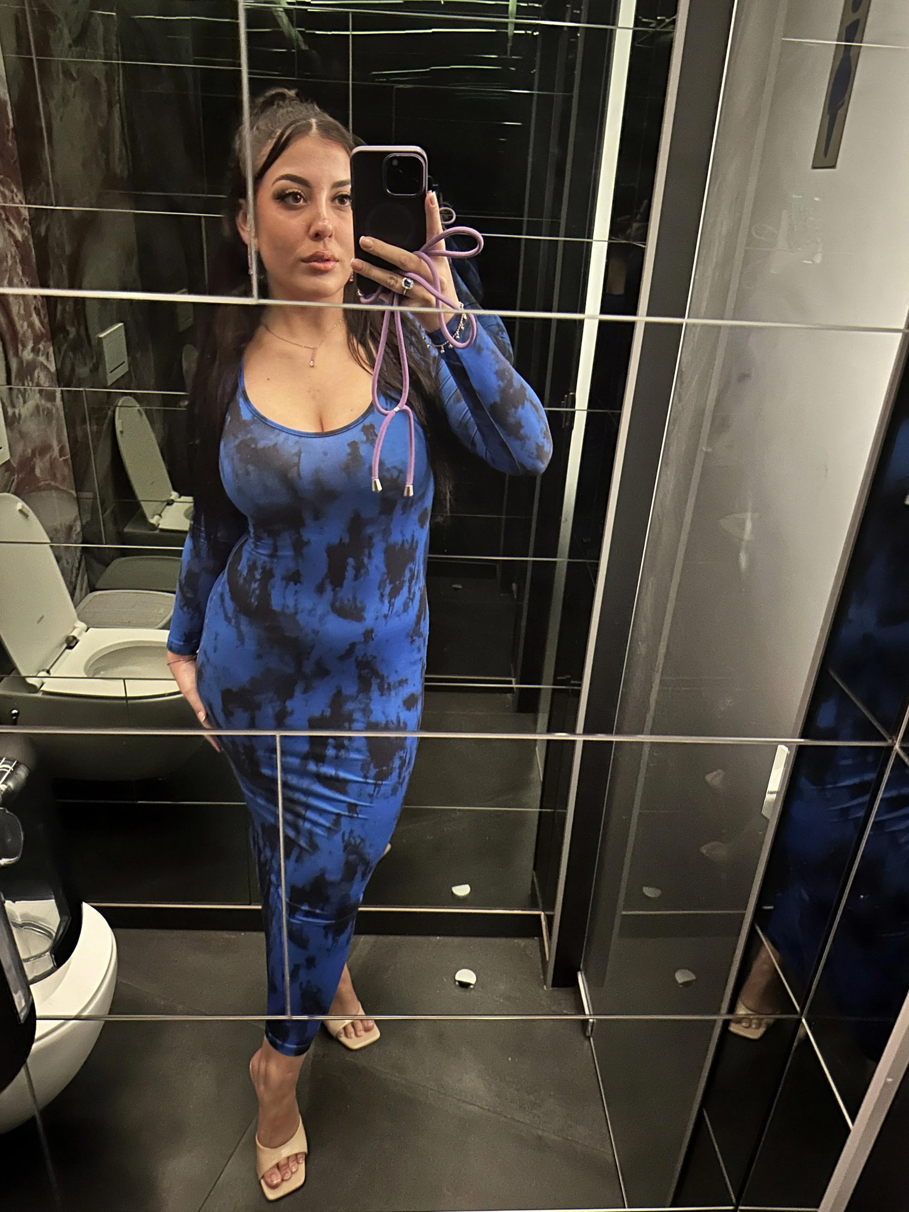 Happy weekend… got home from the party