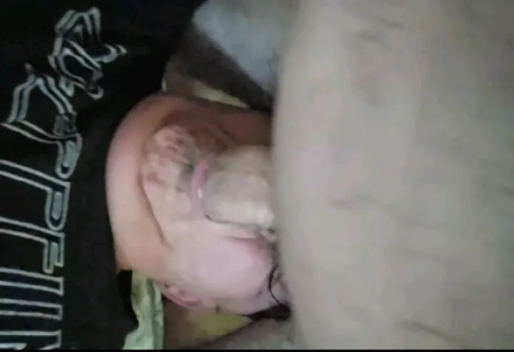 HMU... I love to suck