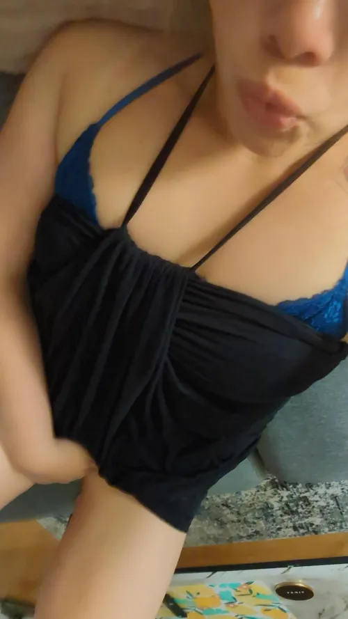 IRTR Just waiting for my date 😏